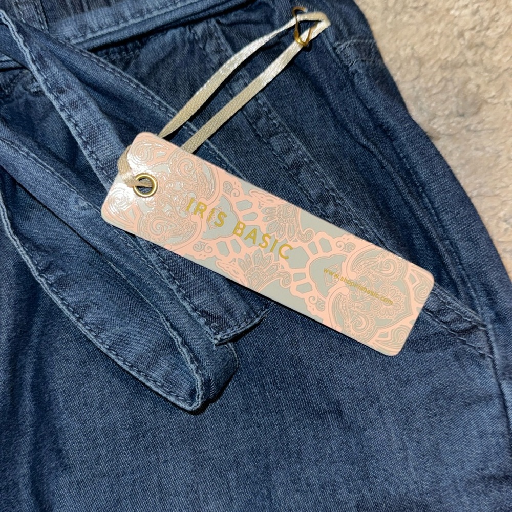 Iris Basic Jeans - Picture 4 of 4